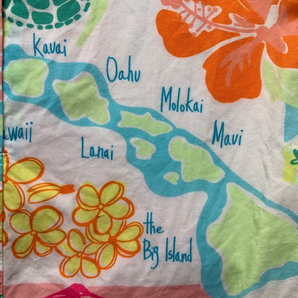 Lilly Pulitzer Hawaiian Shift - Picture 4 of 7